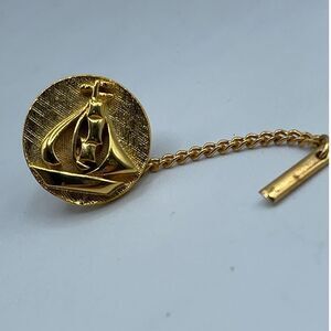 Vintage sailboat tie tac stamped SMP